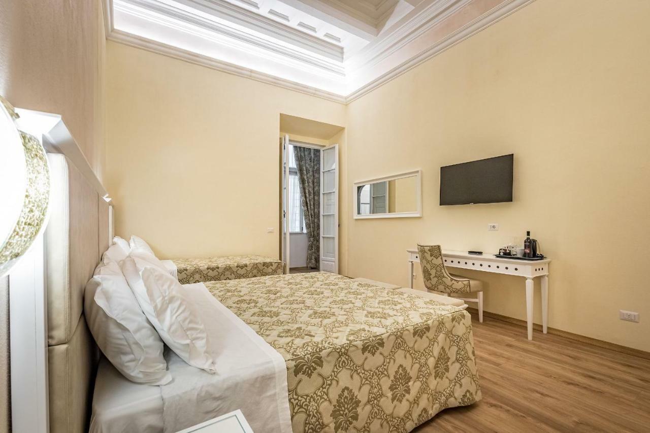 Residenza Alessandra ฟลอเรนซ์ ภายนอก รูปภาพ